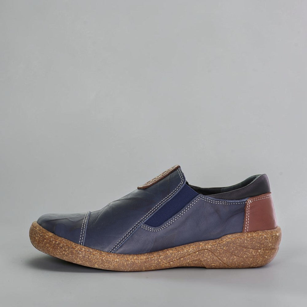 CABELLO 7311-307 NAVY - Women Casuals - Collective Shoes 