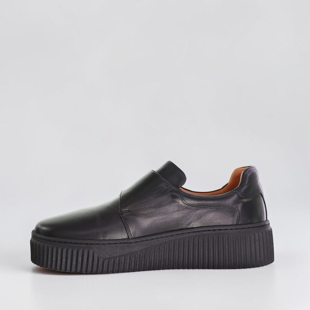 LE SANSA PHILIA BLACK - Women Sneakers - Collective Shoes 