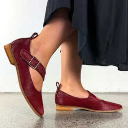 MINX AVELINE MAROON PONY