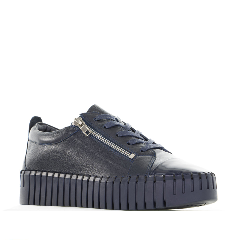 DJANGO & JULIETTE BUCKLEY NAVY - Women Sneakers - Collective Shoes 