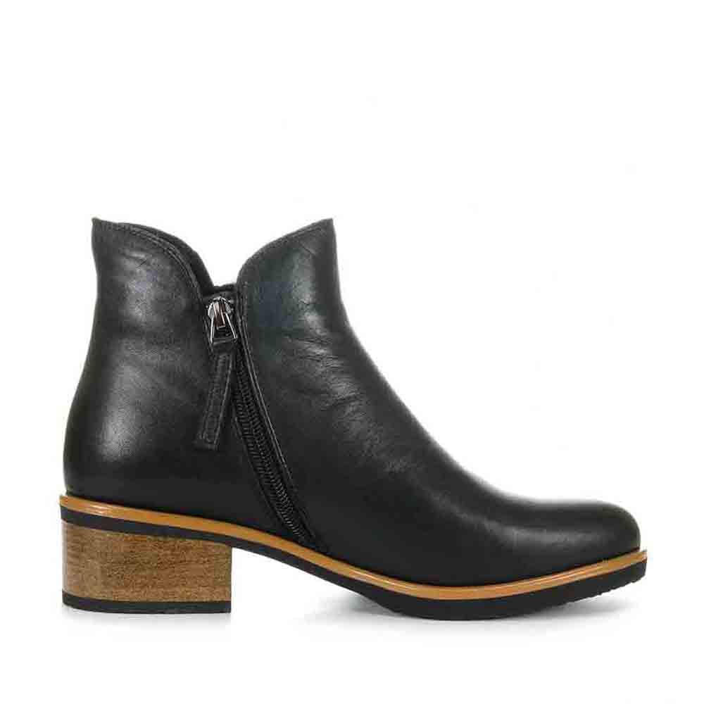 BRESLEY DOLOMITE BLACK - Women Boots - Collective Shoes 
