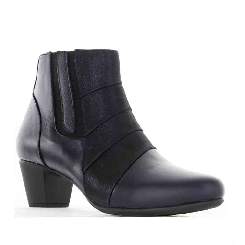 CABELLO EVA NAVY - Women Boots - Collective Shoes 