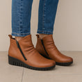 Load image into Gallery viewer, CABELLO ELLA TAN - Women Boots - Collective Shoes 
