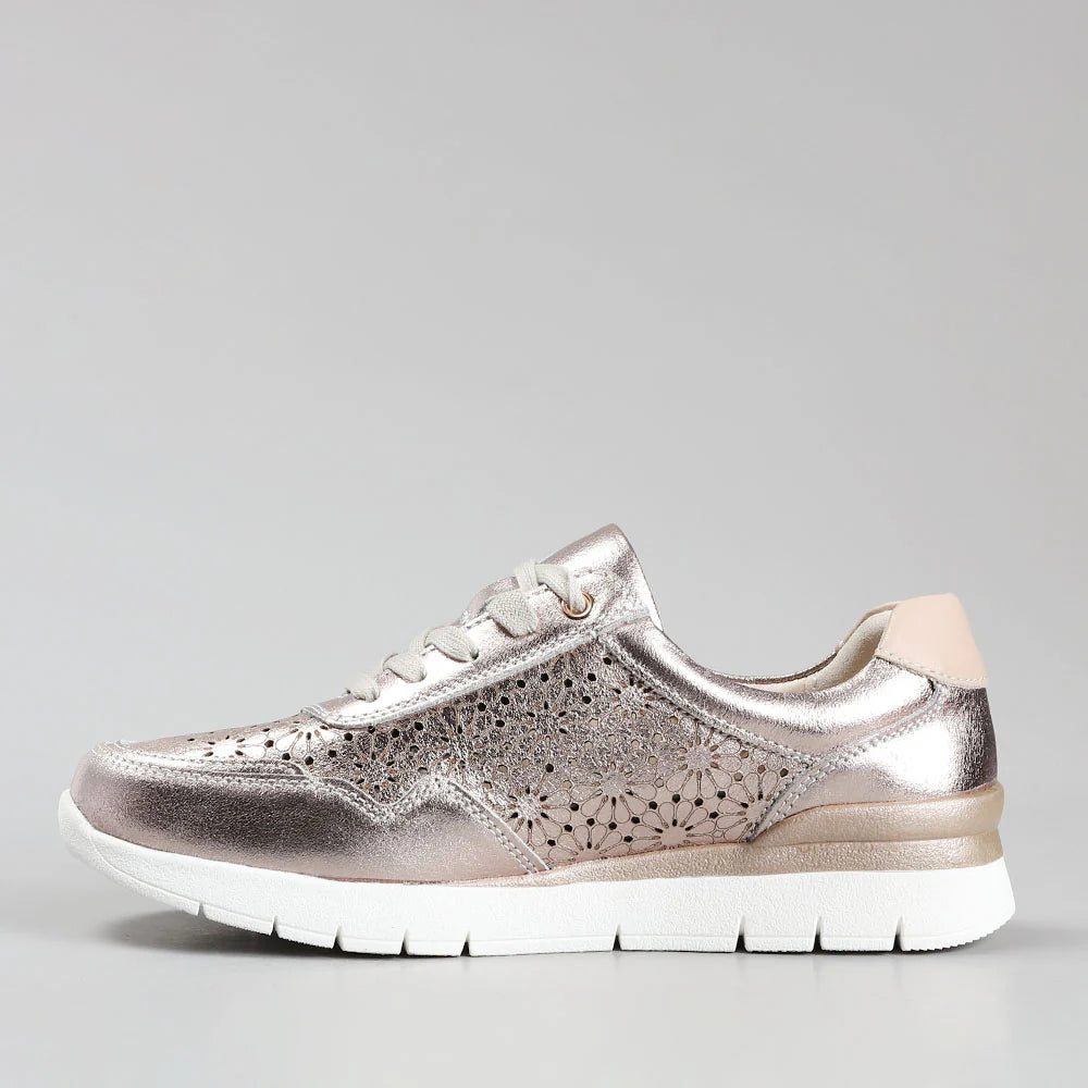 CC RESORTS CAITLYN CHAMPAGNE BEIGE - Women Sneakers - Collective Shoes 