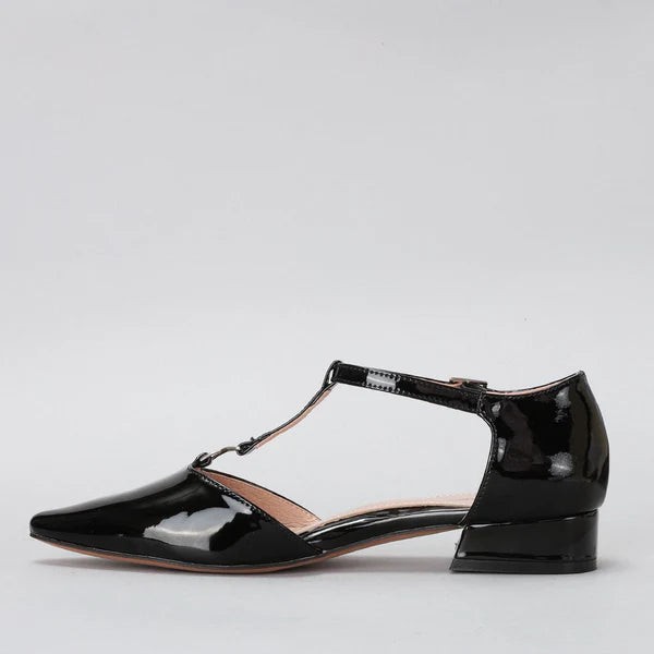 NAKED ARCHES CAPITAL BLACK - Women Sandals - Collective Shoes 