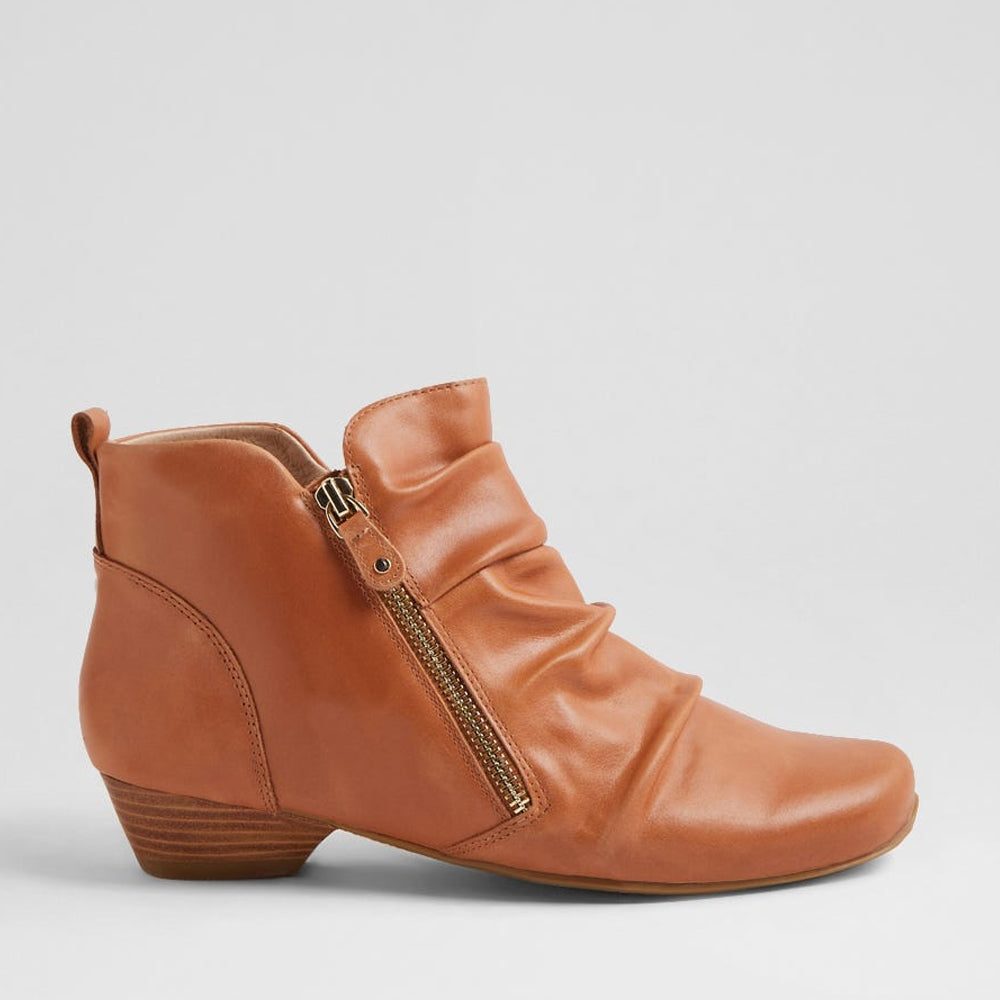 ZIERA CHRISTEL TAN - Women Boots - Collective Shoes 