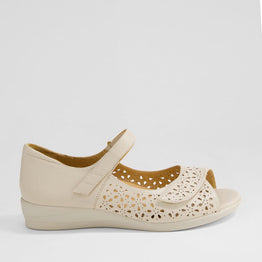ZIERA DAFFODIL ALMOND - Women Sandals - Collective Shoes 
