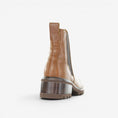 Load image into Gallery viewer, BRESLEY DAKTARI COGNAC
