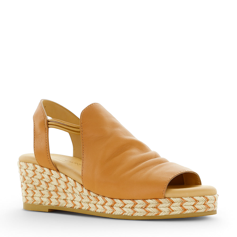 LE SANSA DARLA TAN - Women Sandals - Collective Shoes 