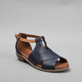 Load image into Gallery viewer, LE SANSA DIGBY NAVY TAN - Women  - Collective Shoes 
