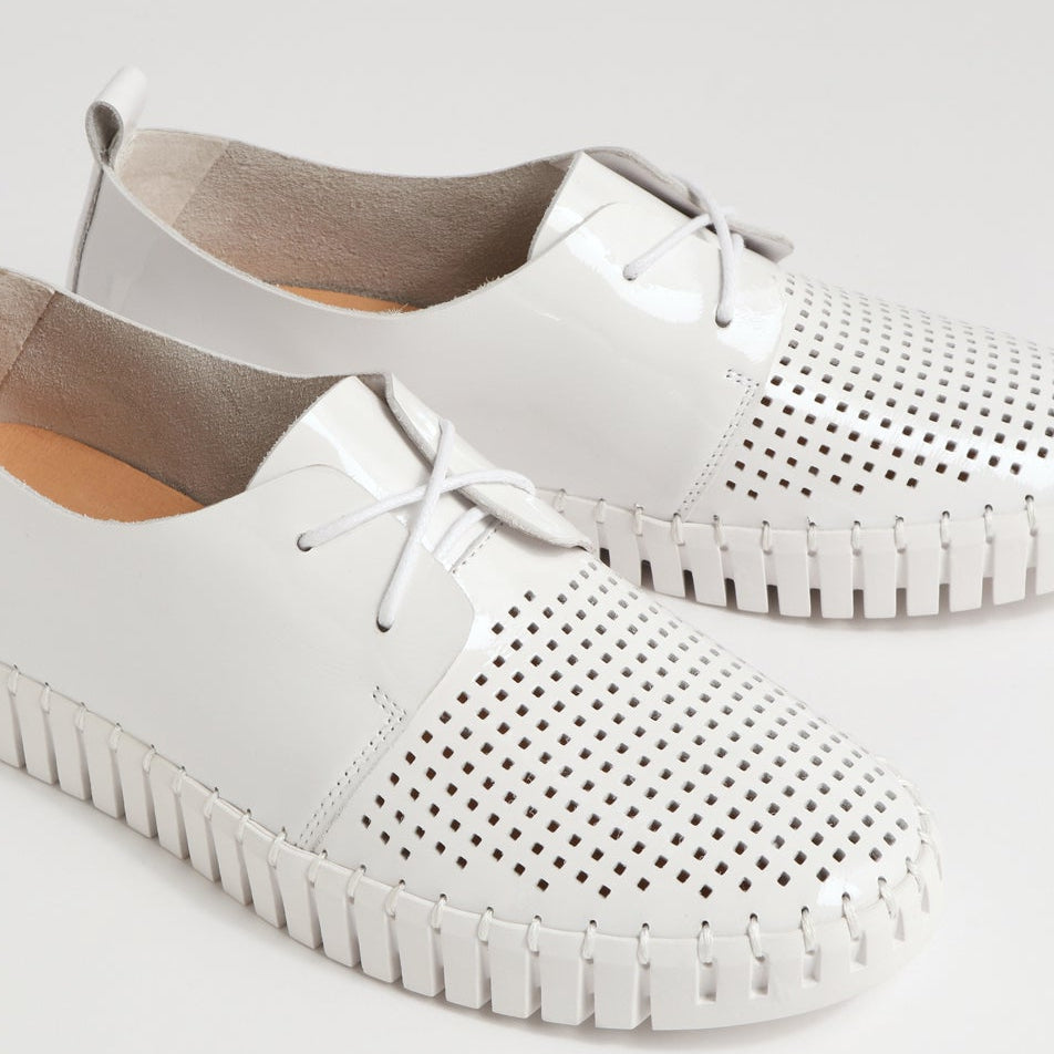 DJANGO & JULIETTE HUSTON WHITE PATENT - Women Sneakers - Collective Shoes 