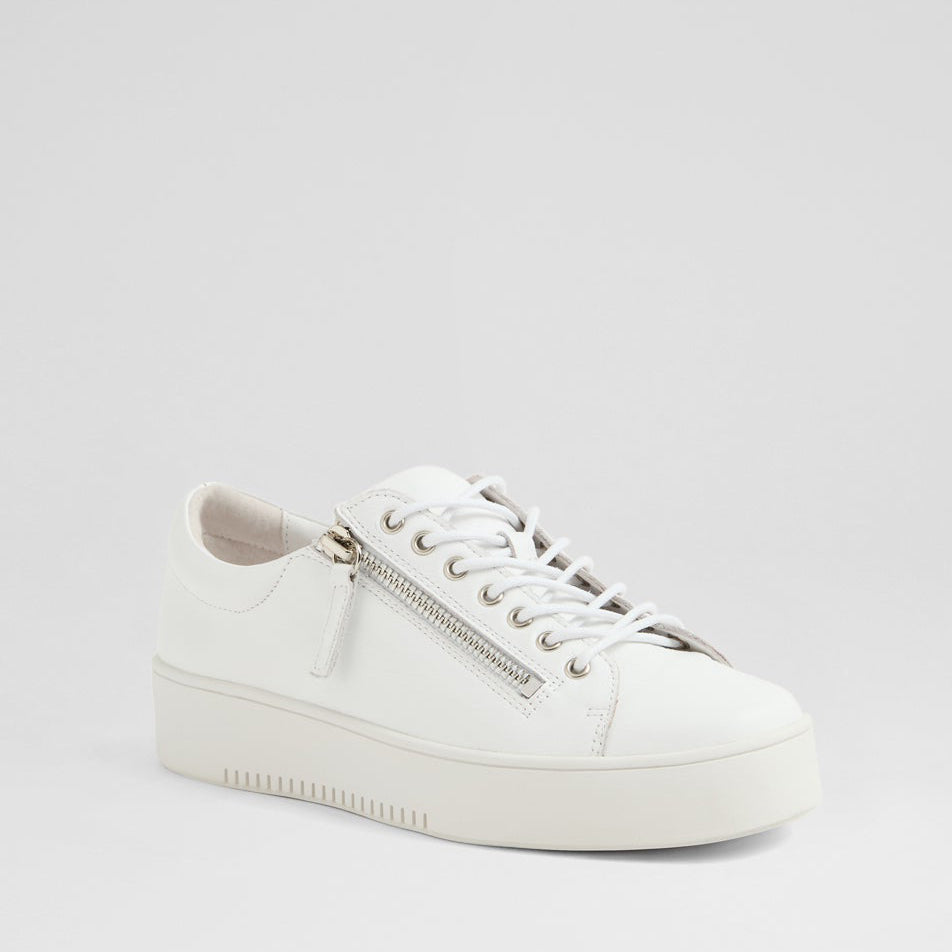 DJANGO & JULIETTE LAILA WHITE - Women Sneakers - Collective Shoes 