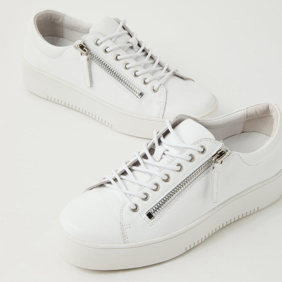 DJANGO & JULIETTE LAILA WHITE - Women Sneakers - Collective Shoes 
