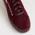 Load image into Gallery viewer, DJANGO & JULIETTE BUMP BURGUNDY SUEDE - Women sneakers - Collective Shoes 
