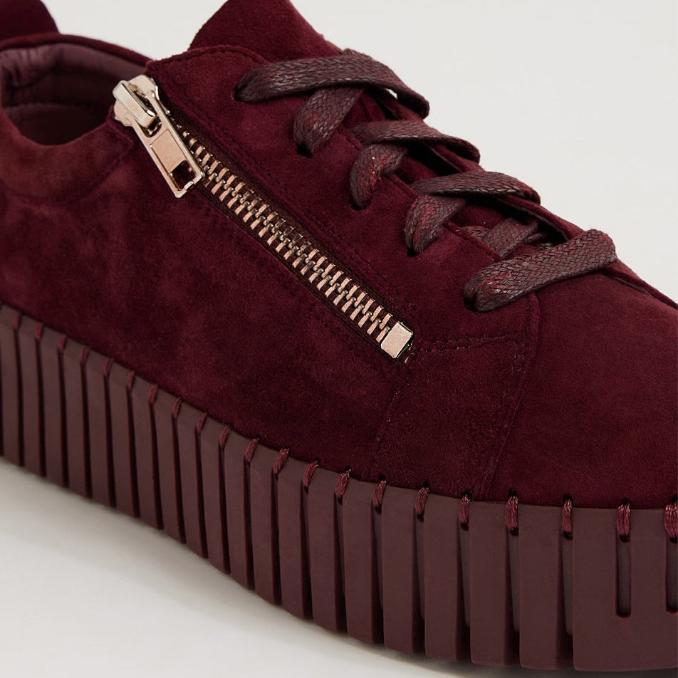 DJANGO & JULIETTE BUMP BURGUNDY SUEDE - Women sneakers - Collective Shoes 