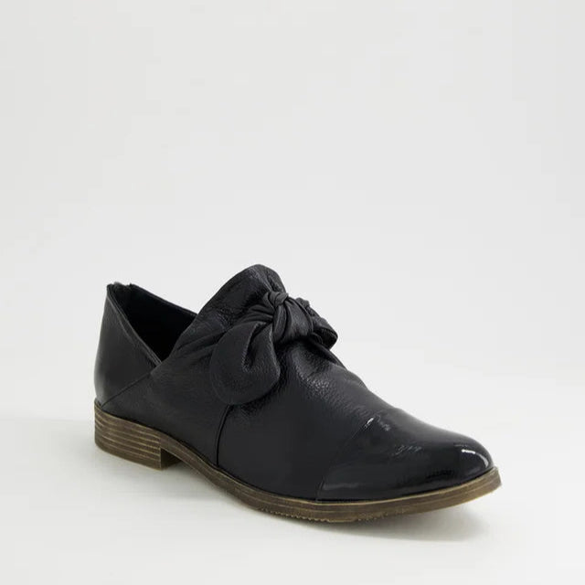 DJANGO & JULIETTE KYMANI BLACK PATENT - Women Casuals - Collective Shoes 