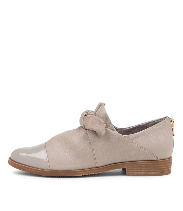 DJANGO & JULIETTE KYMANI SMOKE PATENT - Women Casuals - Collective Shoes 