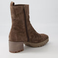 Load image into Gallery viewer, DJANGO & JULIETTE DIPPY TAUPE - Women Boots - Collective Shoes 

