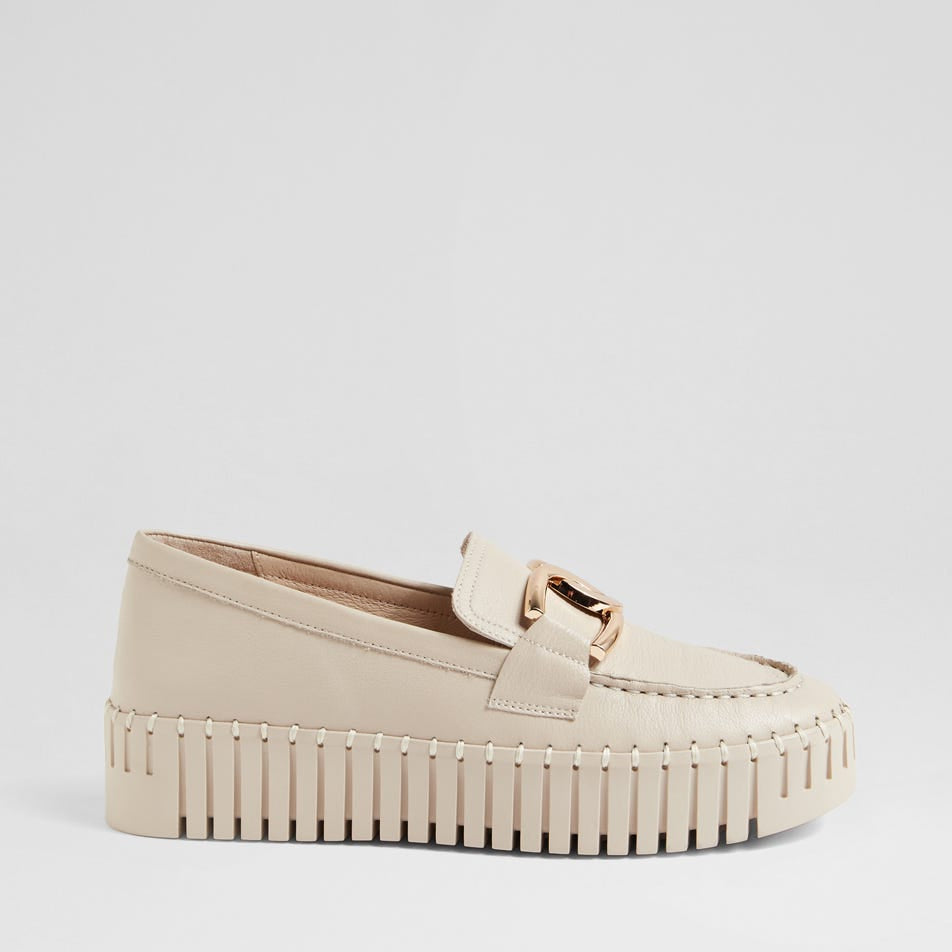 DJANGO & JULIETTE BRONTIS ALMOND - Women Loafers - Collective Shoes 
