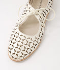Load image into Gallery viewer, DJANGO & JULIETTE AMRITA IVORY - Women Oxford / Brogue Shoes - Collective Shoes 
