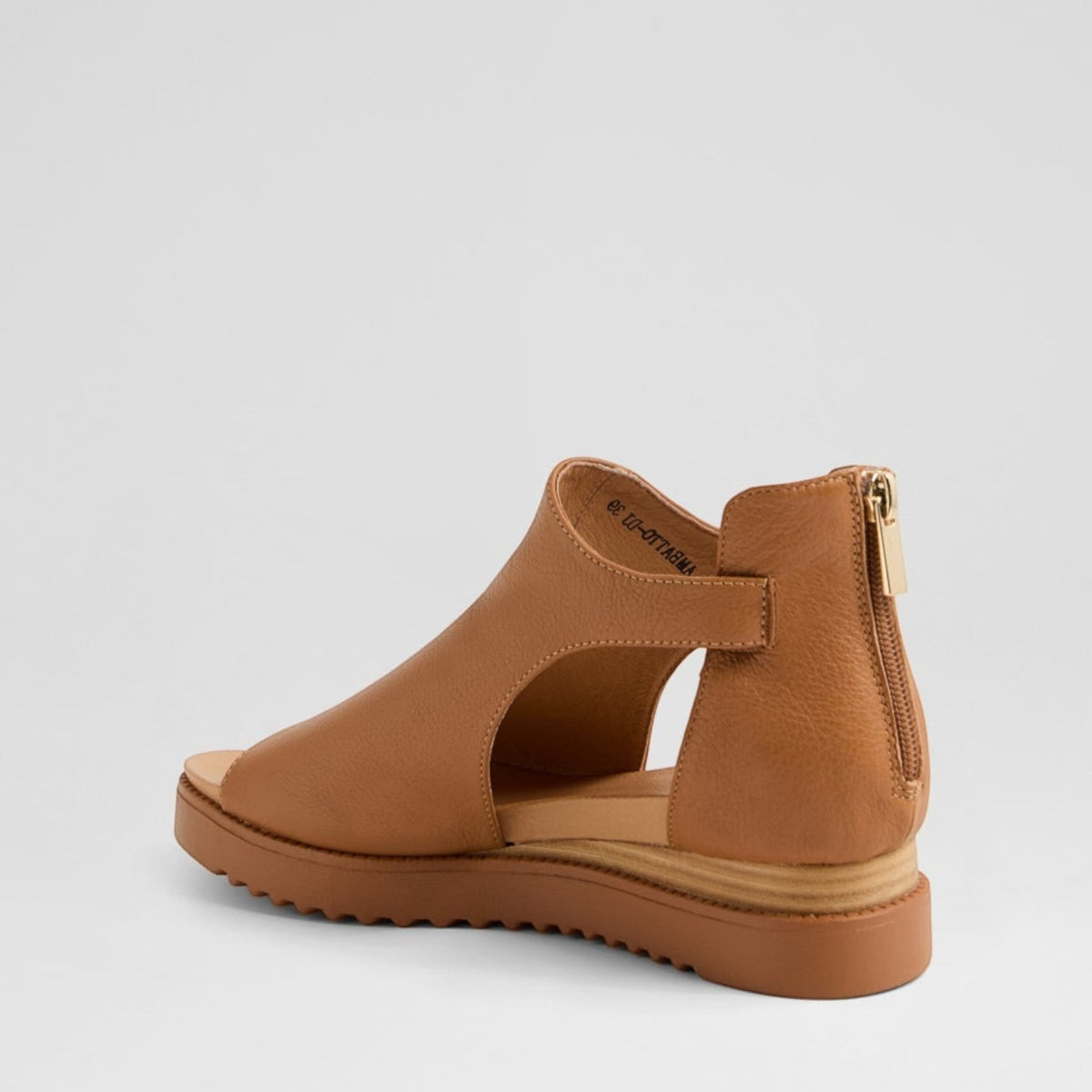 DJANGO & JULIETTE AMBATTO DK TAN