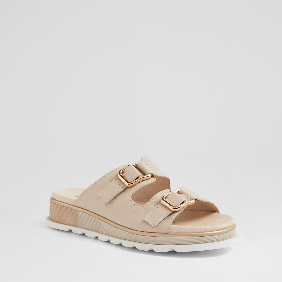 DJANGO & JULIETTE CHABLIS ALMOND - Women Slides - Collective Shoes 