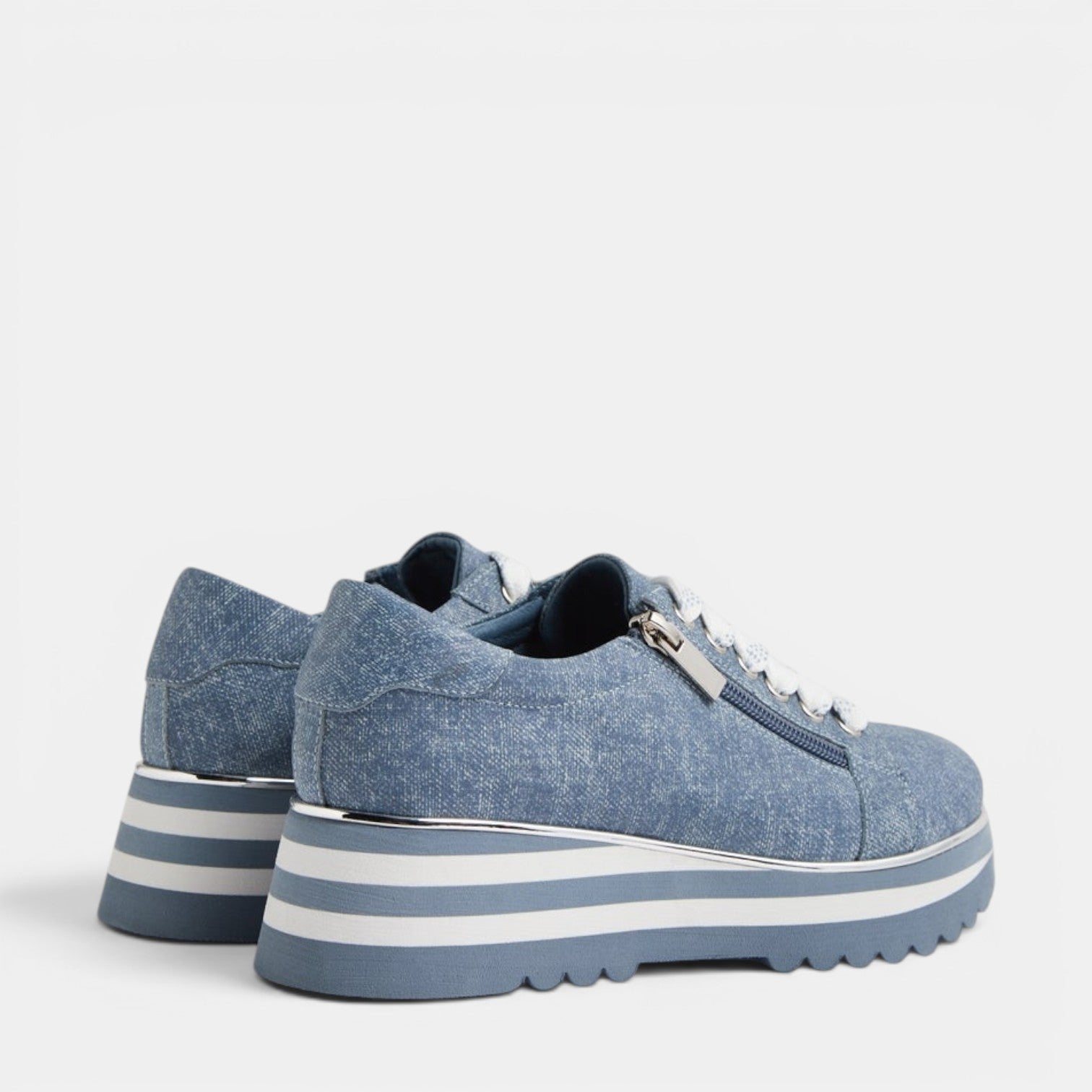 DJANGO & JULIETTE EAMMES BLUE DENIM