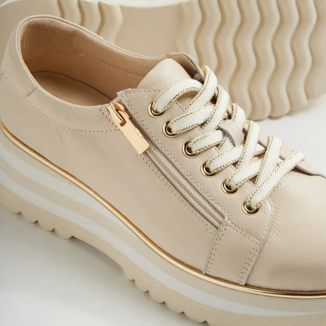 DJANGO & JULIETTE EAMMES MILK - Women Sneakers - Collective Shoes 