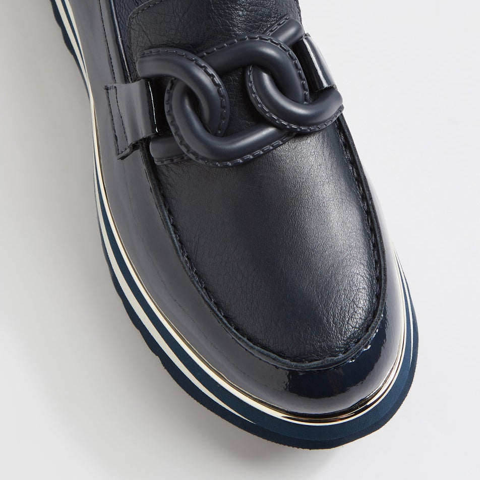 DJANGO & JULIETTE EAILA NAVY PATENT - Women Loafers - Collective Shoes 