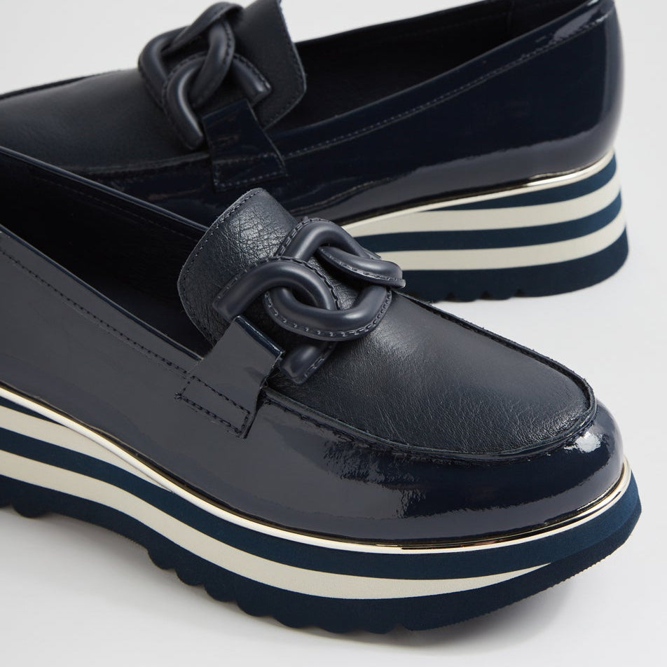 DJANGO & JULIETTE EAILA NAVY PATENT - Women Loafers - Collective Shoes 