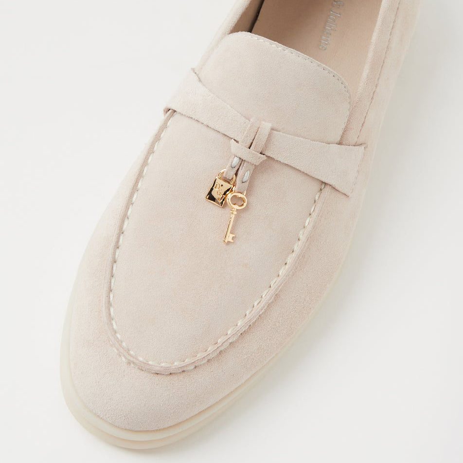 DJANGO & JULIETTE LYDEA BEIGE - Women Loafers - Collective Shoes 
