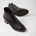 Load image into Gallery viewer, DJANGO & JULIETTE TALULA BLACK - Women Boots - Collective Shoes 

