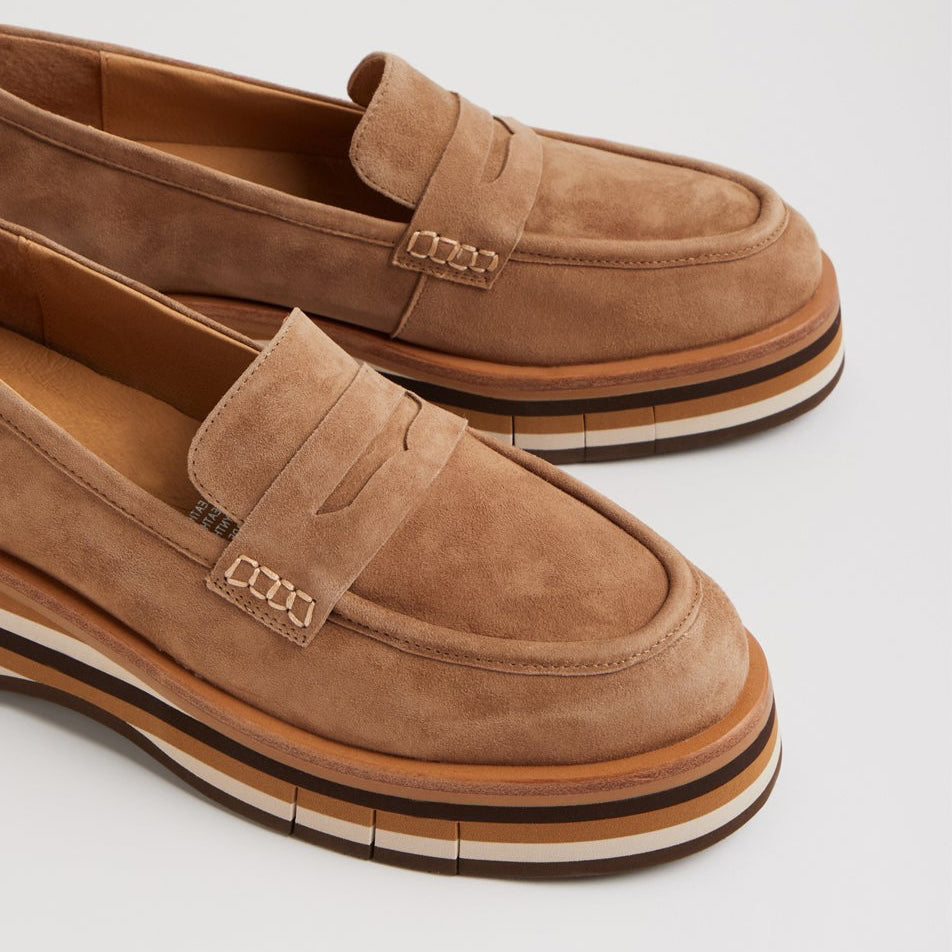 DJANGO & JULIETTE GLAMMS LT CHOCO - Women Loafers - Collective Shoes 