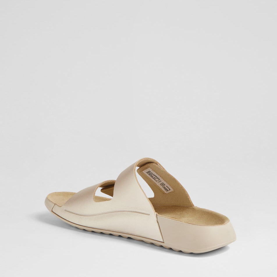 ECCO COZMO PURE WHITE GOLD FOIL - Women slippers - Collective Shoes 