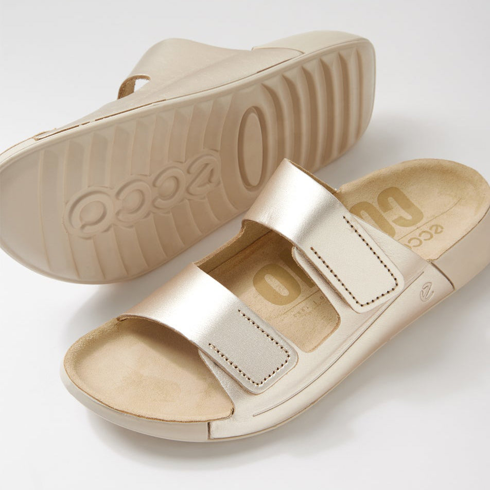 ECCO COZMO PURE WHITE GOLD FOIL - Women slippers - Collective Shoes 
