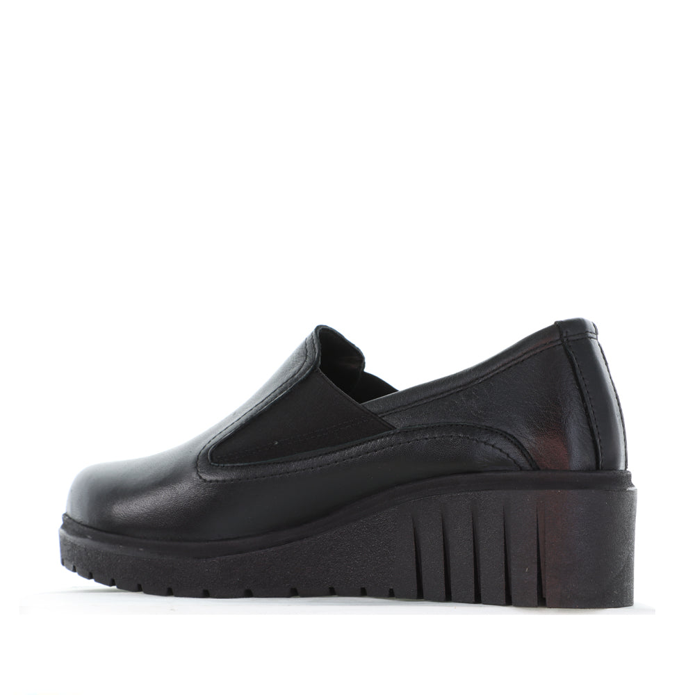 CABELLO ELI BLACK - Women Slip-ons - Collective Shoes 