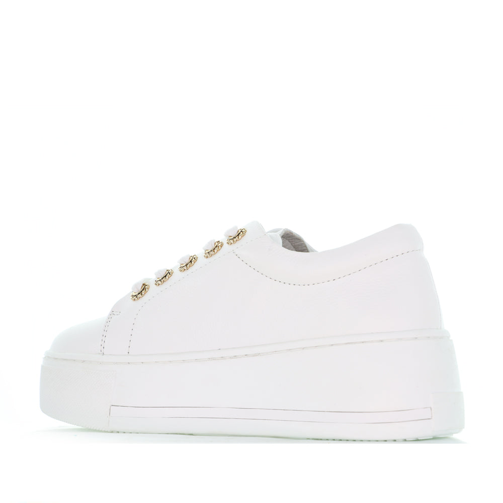 ALFIE & EVIE FAST WHITE - Women Sneakers - Collective Shoes 