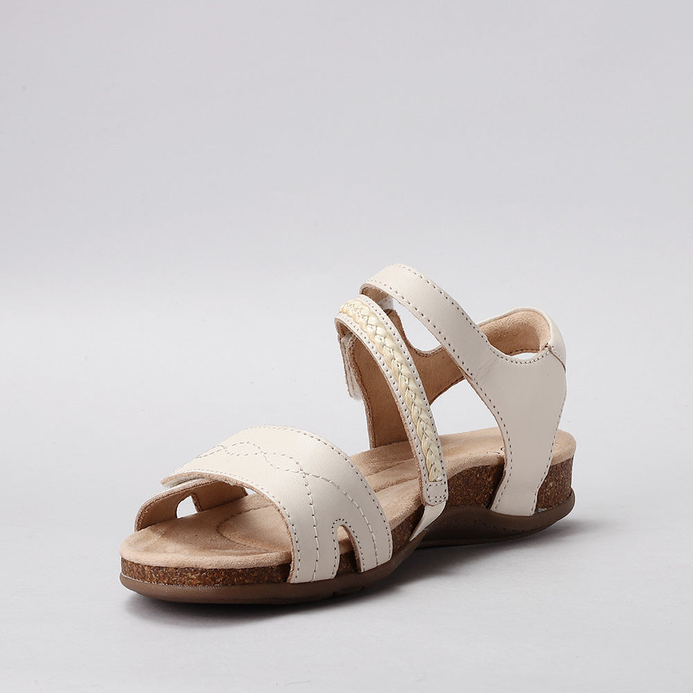 CC RESORTS FERRO BEIGE - Women Sandals - Collective Shoes 