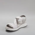 Load image into Gallery viewer, CC RESORTS FLORRIE LT GREY - Women Sandals - Collective Shoes 
