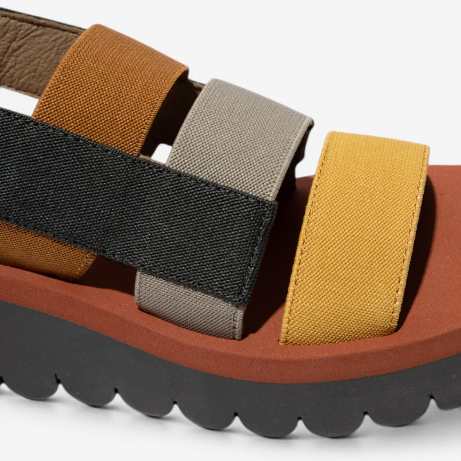 FLY LONDON YERE BLACK MULTICOLOUR