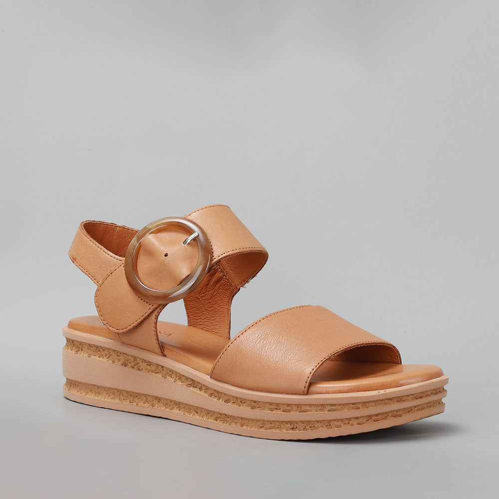 LE SANSA GUARD TAN - Women Sandals - Collective Shoes 