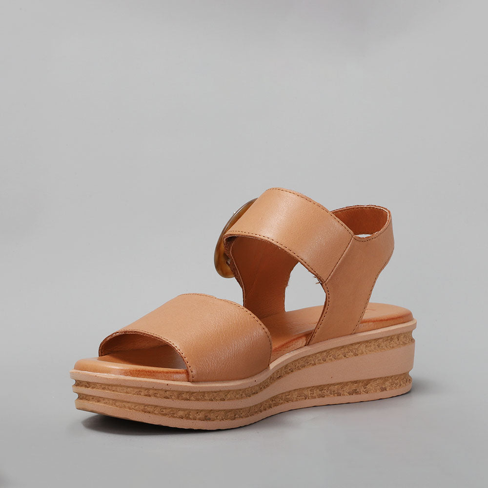 LE SANSA GUARD TAN - Women Sandals - Collective Shoes 