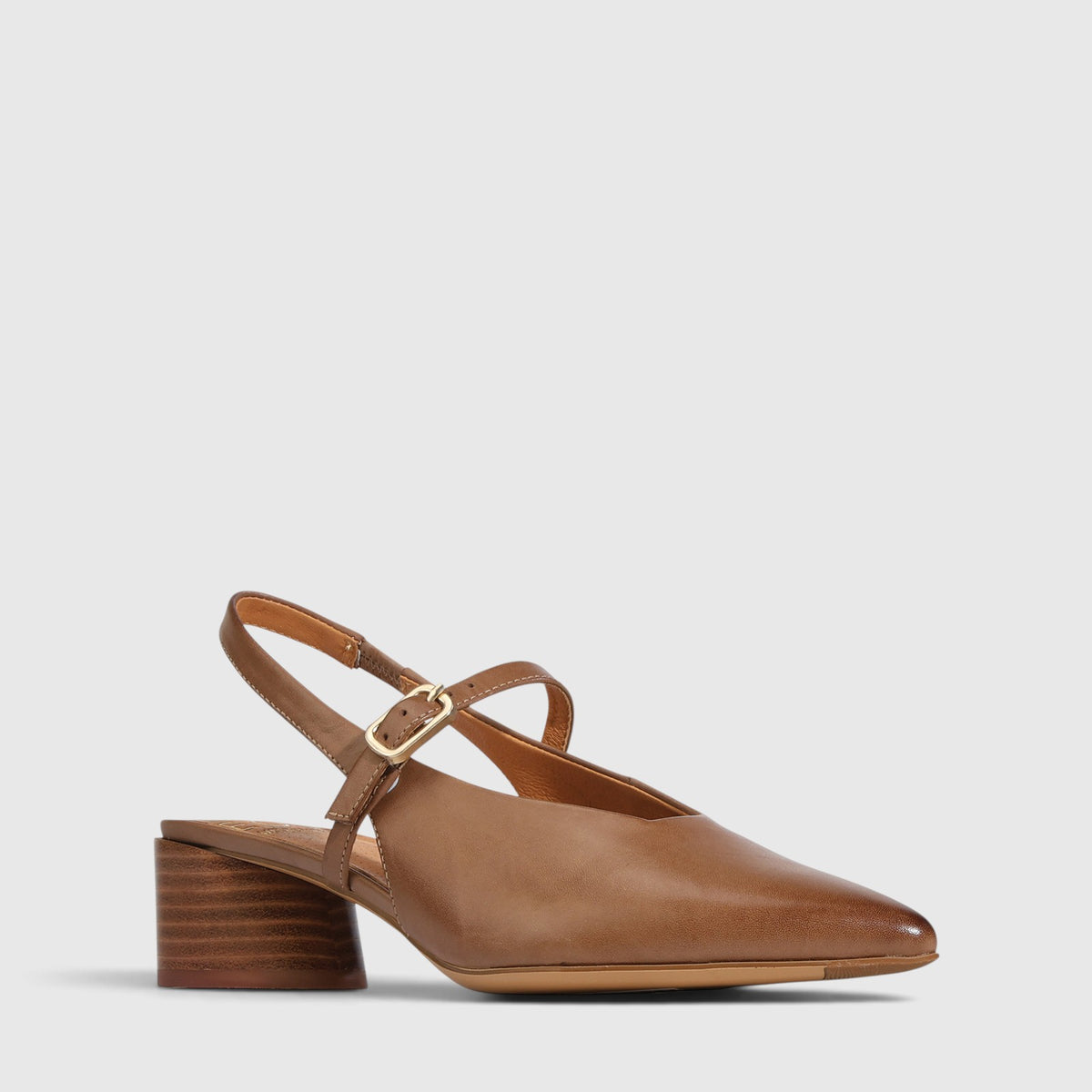 EOS HATTIS PECAN