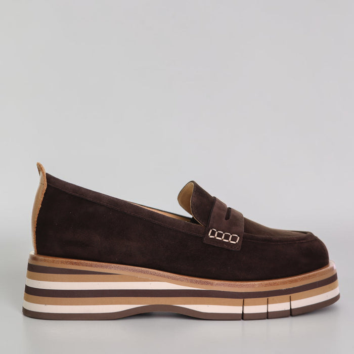 DJANGO & JULIETTE GLAMMS CHOCO COGNAC SUEDE - Women Loafers - Collective Shoes 
