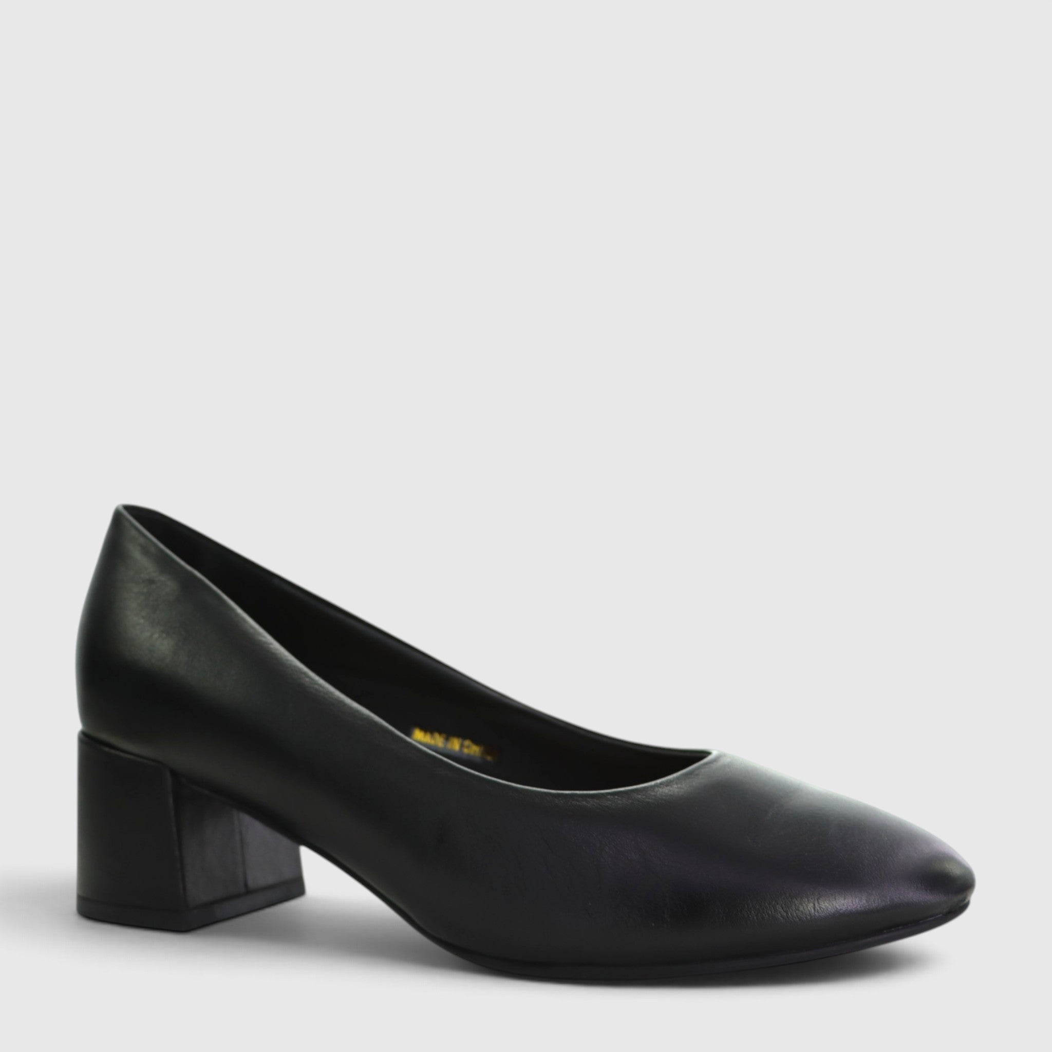 BRESLEY REMARK BLACK