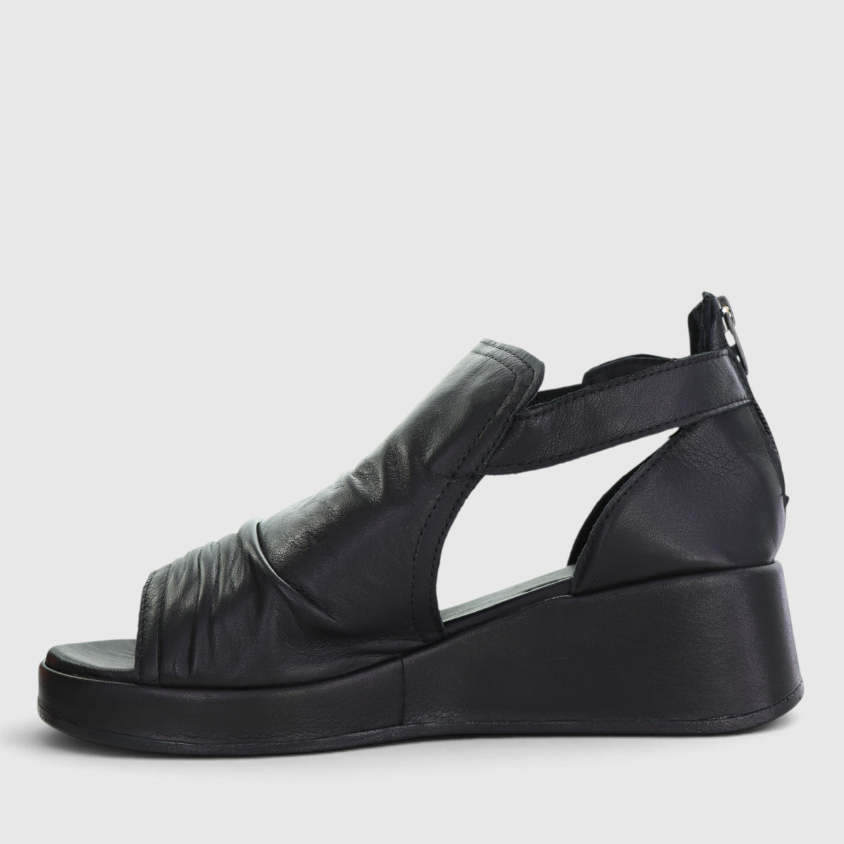 BRESLEY PERLA BLACK