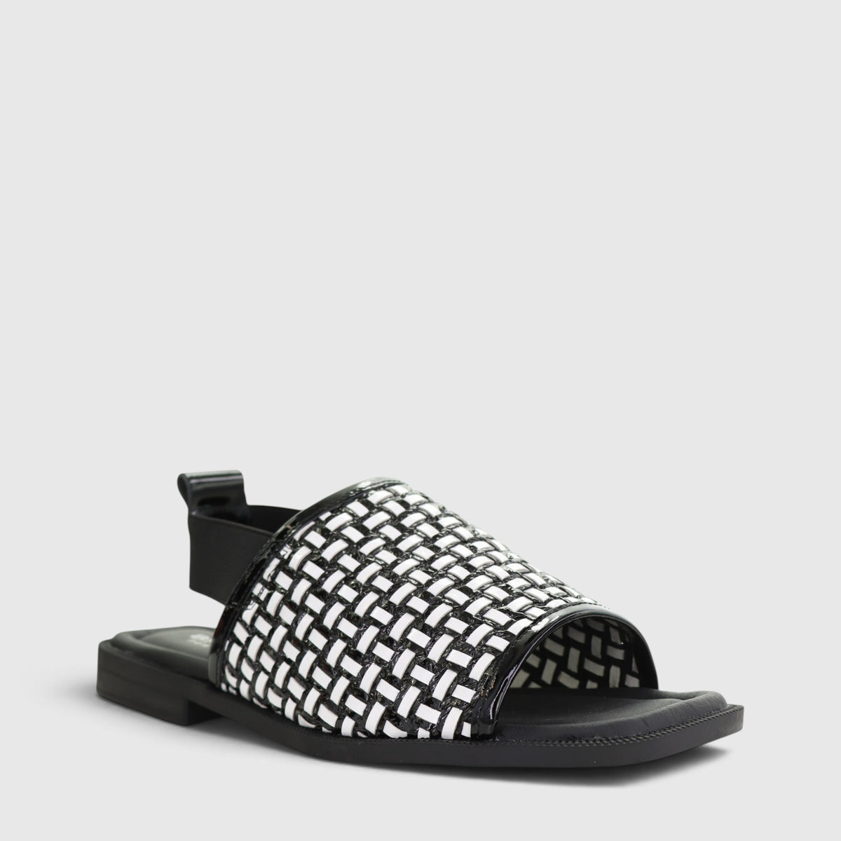 BRESLEY SNOB BONE BLACK
