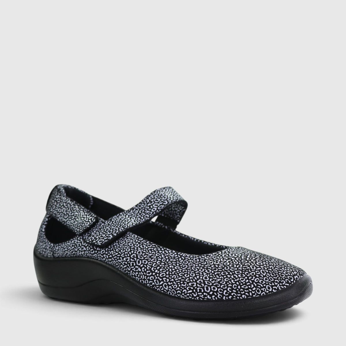 ARCOPEDICO MINAMI BLACK