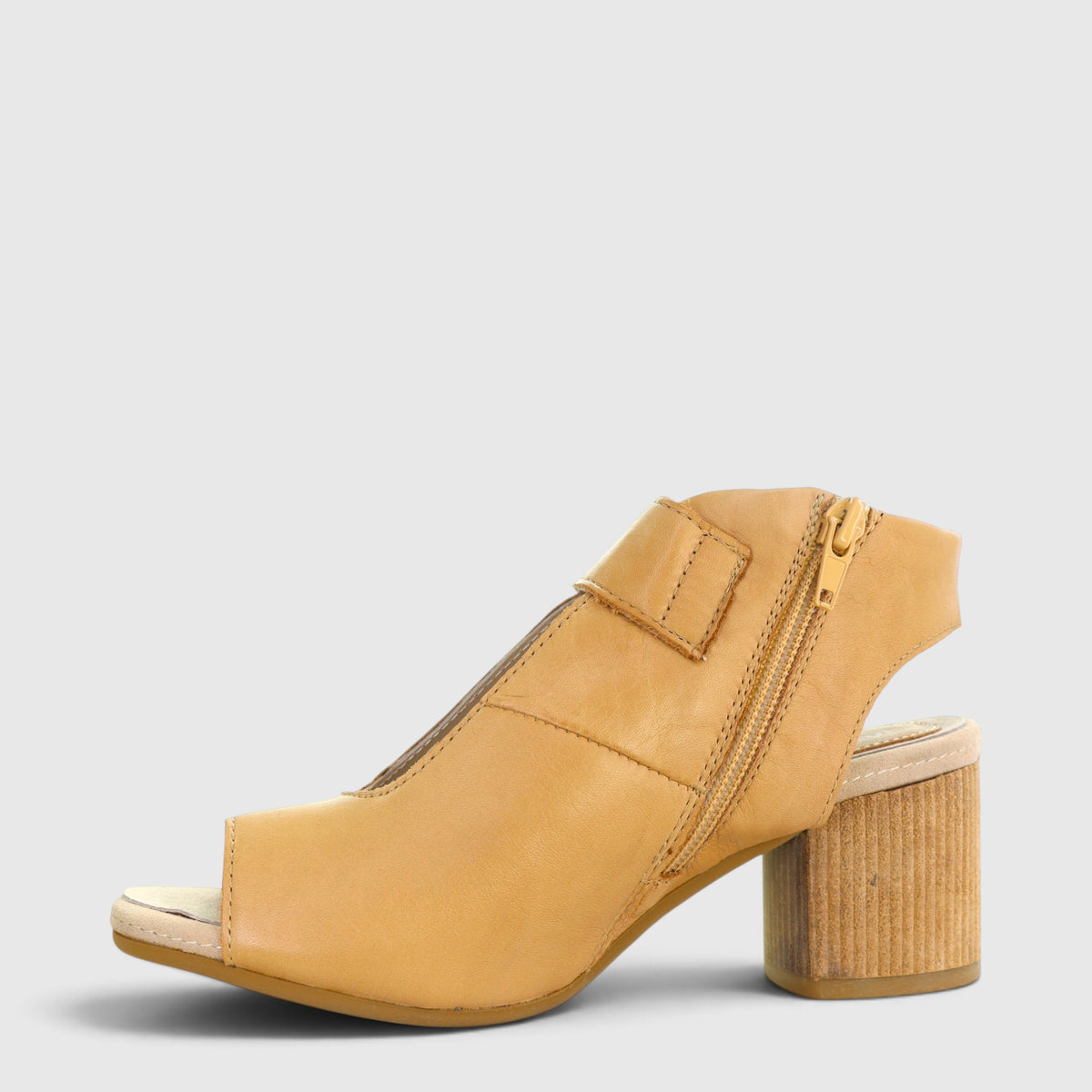 ALFIE & EVIE EZRA CAMEL - Women Sandals - Collective Shoes 