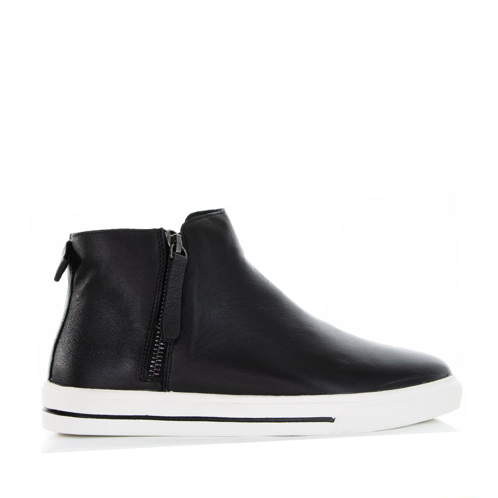 LESANSA INDO BLACK - Women Boots - Collective Shoes 